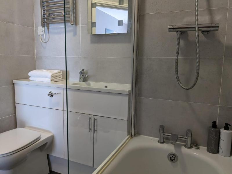 Triple Room image 4