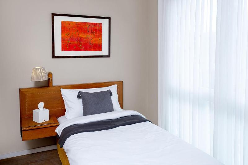 Single Room with Private Bathroom image 1