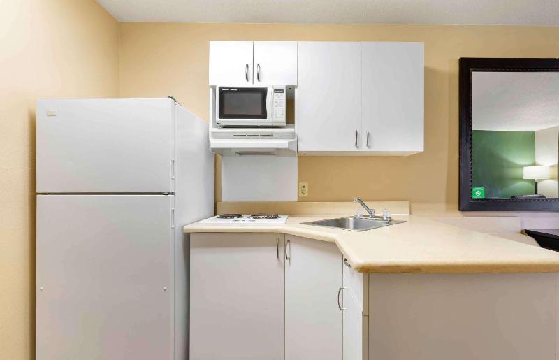Studio with 2 Double Beds - Non-Smoking image 3