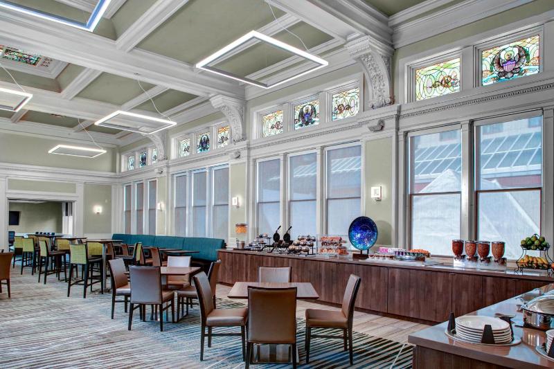 Residence Inn by Marriott Cleveland Downtown - image 21