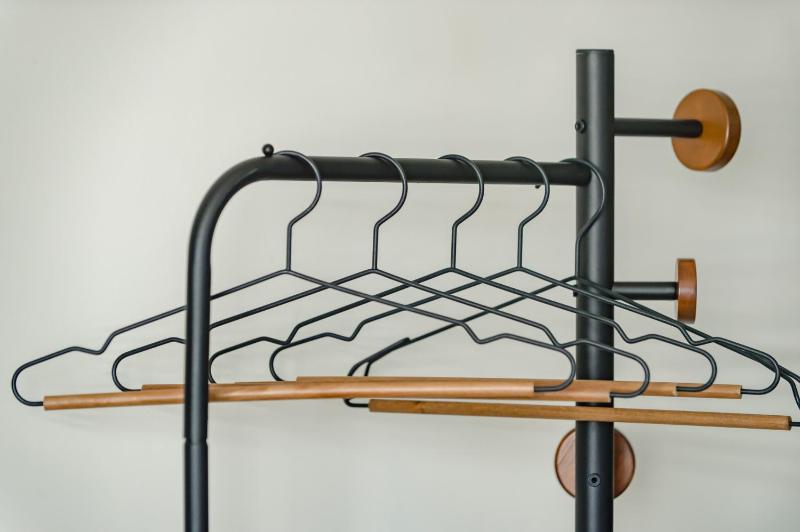 Long Stay Here - image 11