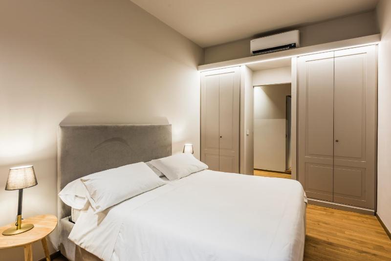Ferrini Home - Piazza Trento - image 8