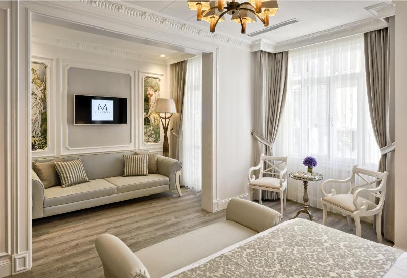 Suite image 4