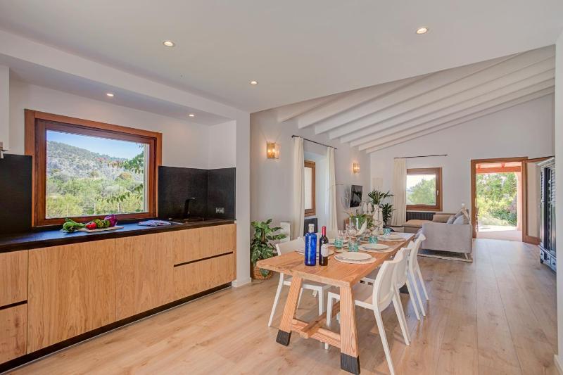 Villa Can Gallardo by Sealand Villas - image 2