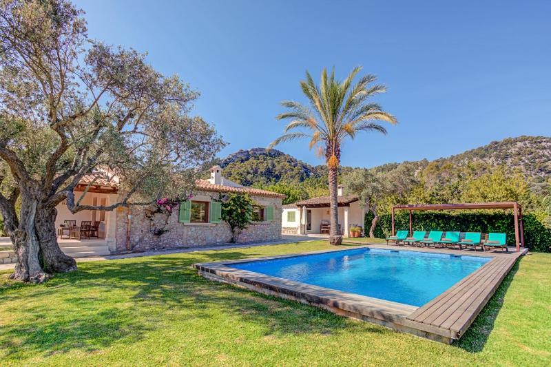 Villa Can Gallardo by Sealand Villas - image 11