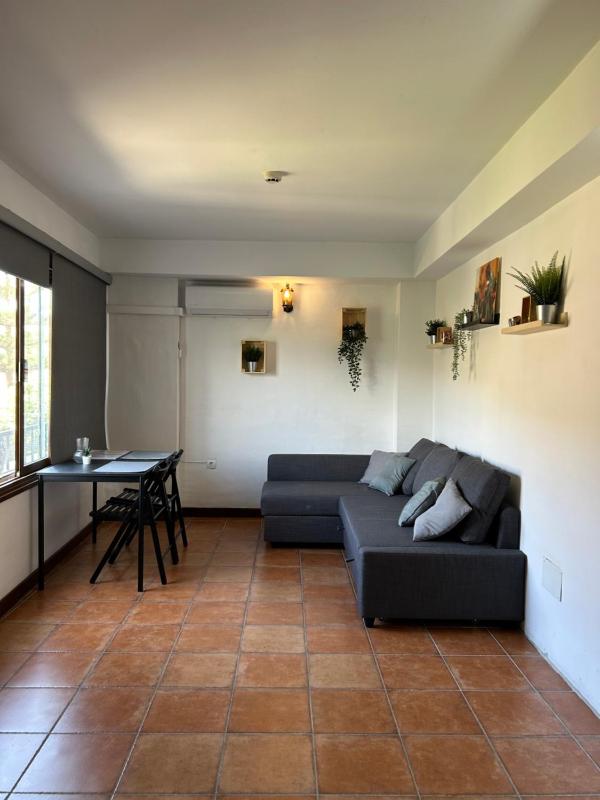 Apartment with Mountain View image 2
