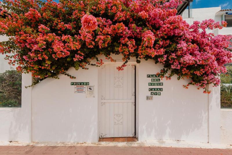 Holiday home with direct access to the beach sea views and south facing in Puerto Banús - image 50
