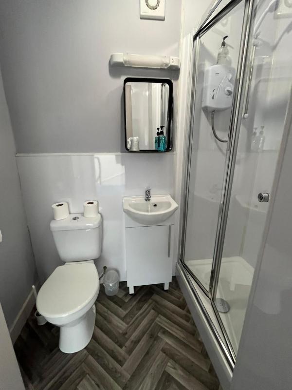 Double Room image 1
