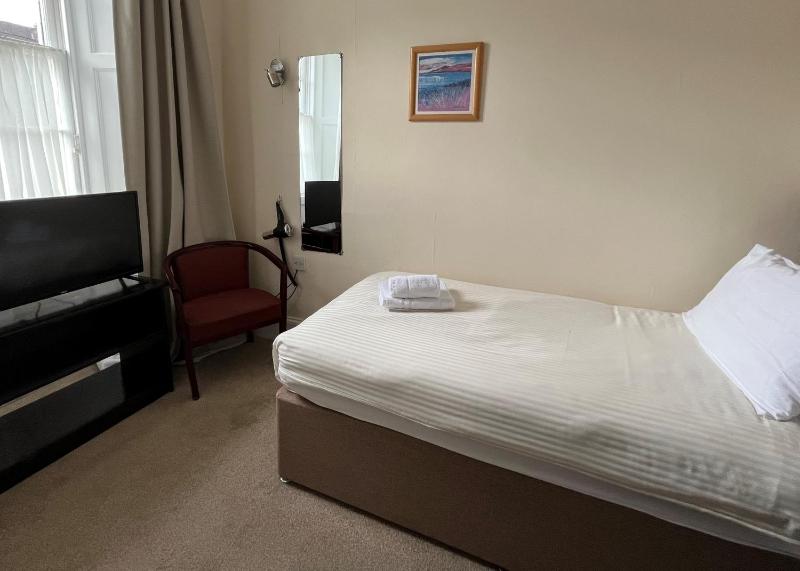 Single Room image 1