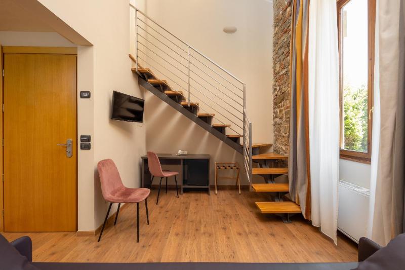 Comfort Quadruple Room image 4