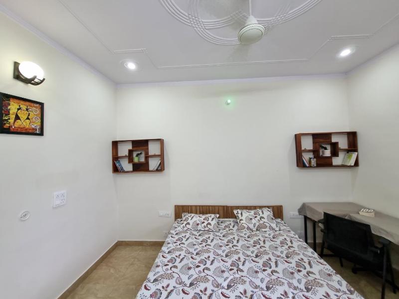 HOmTEL-1Bedroom Home Stay by Pushpanjali QLH - image 8