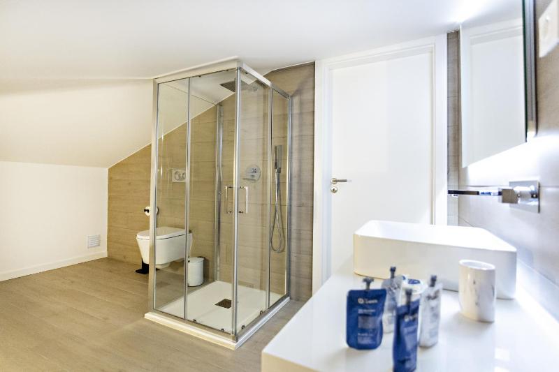 Special Cabanas - image 10