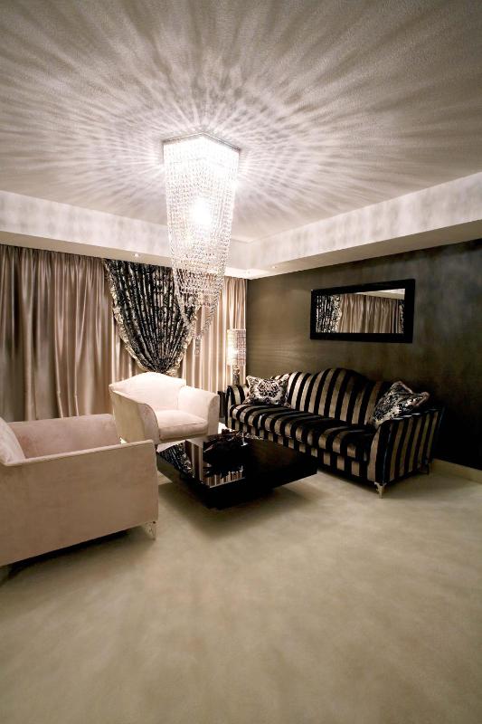 Presidential Suite image 2