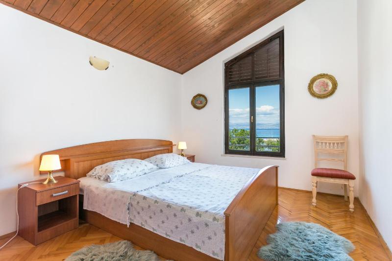 Apartments by the sea Mirca Brac - 732 - image 17