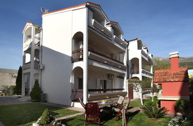 Apartments in Beautiful Split - image 12