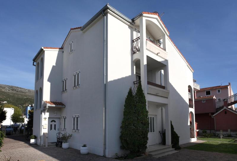 Apartments in Beautiful Split - image 3