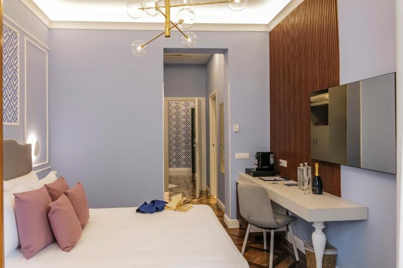 Cafè Latino Suites - image 14
