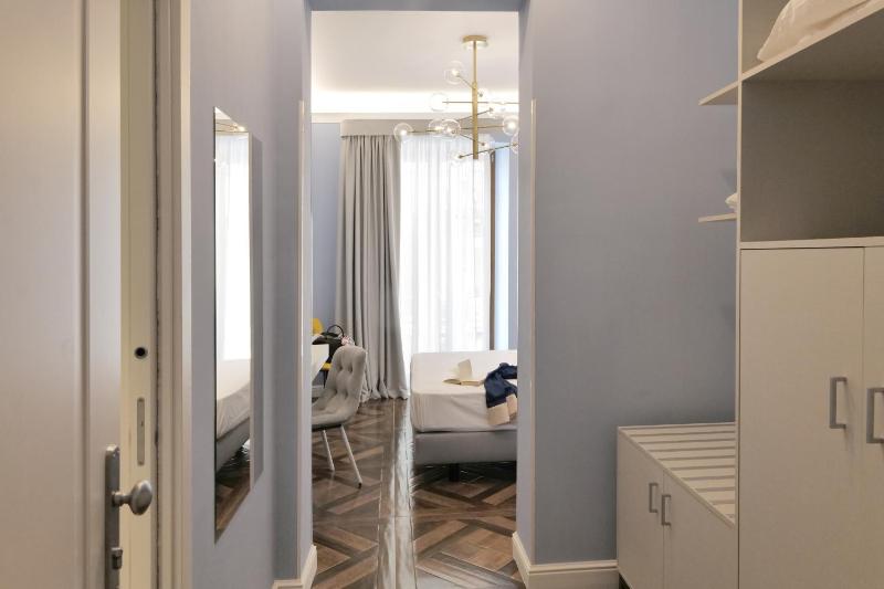 Cafè Latino Suites - image 40