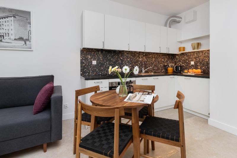 Plac Unii Apartment Gdynia City Centre by Noclegi Renters - image 21