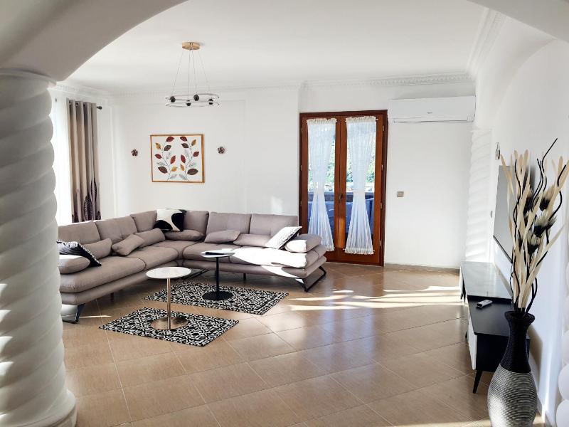Magnolia Luxury Penthouse - image 13