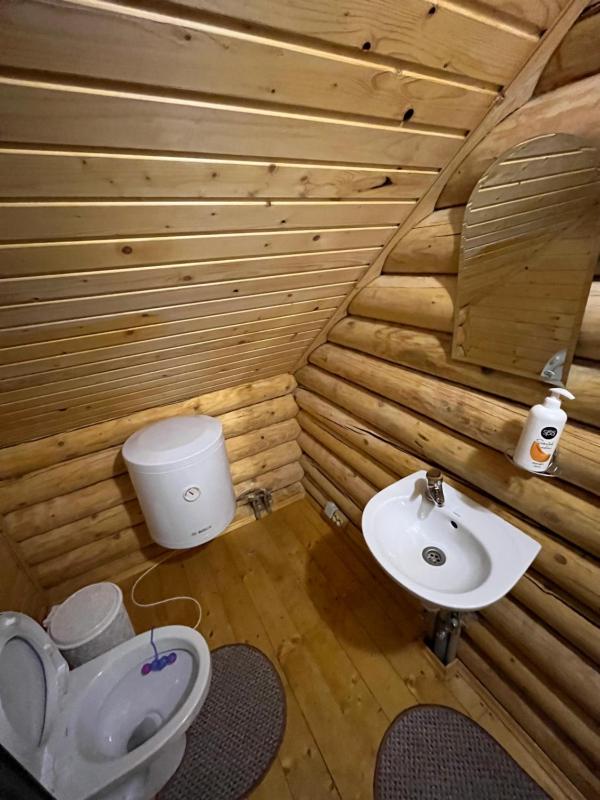 Double Room with Private Bathroom image 3