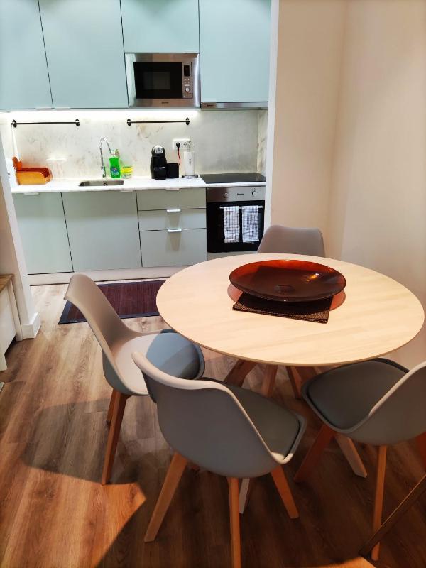 Superior One-Bedroom Apartment image 4