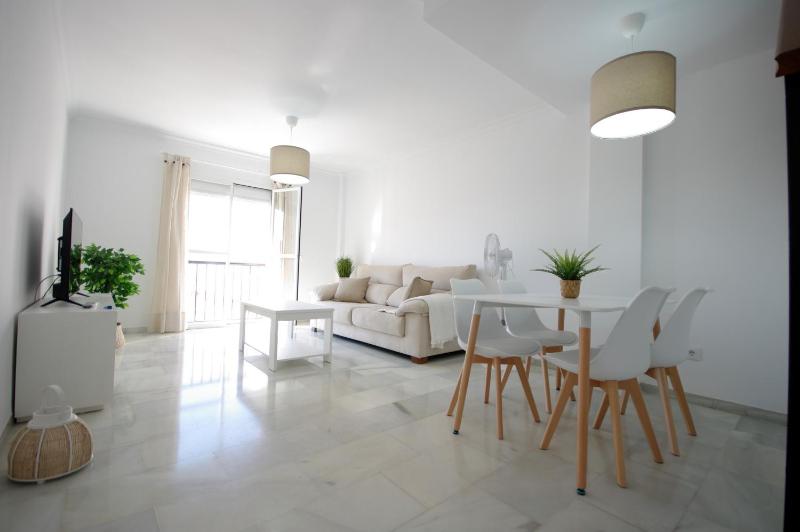 135 Livingtarifa Luna - image 21