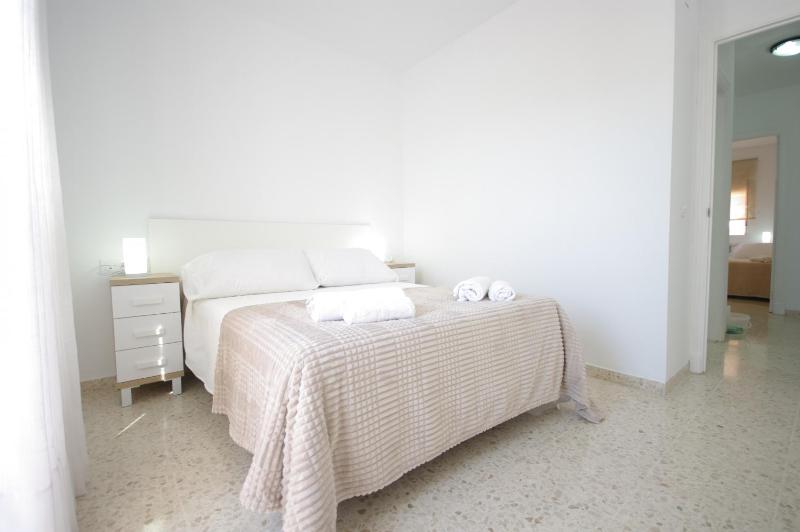135 Livingtarifa Luna - image 19