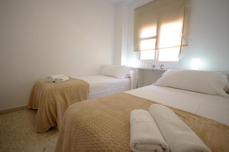 135 Livingtarifa Luna - image 17