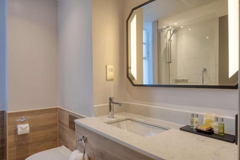 Hilton Nottingham Hotel - image 21