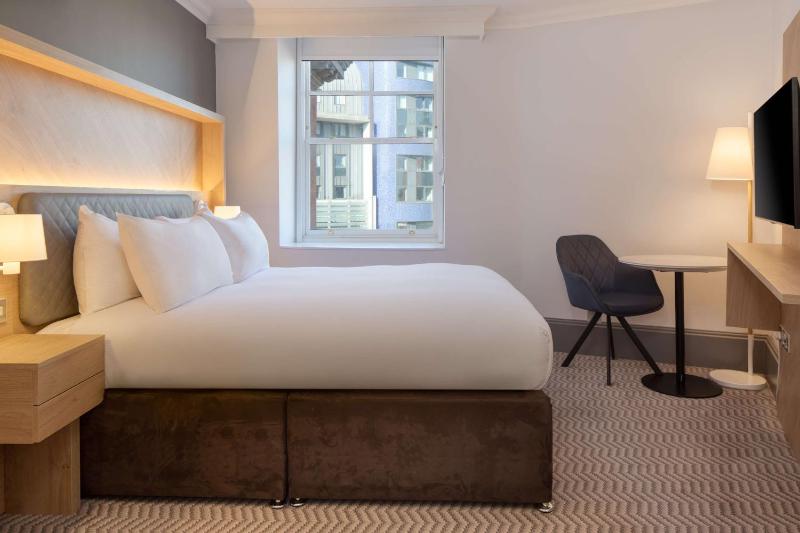 Deluxe Double Room image 1