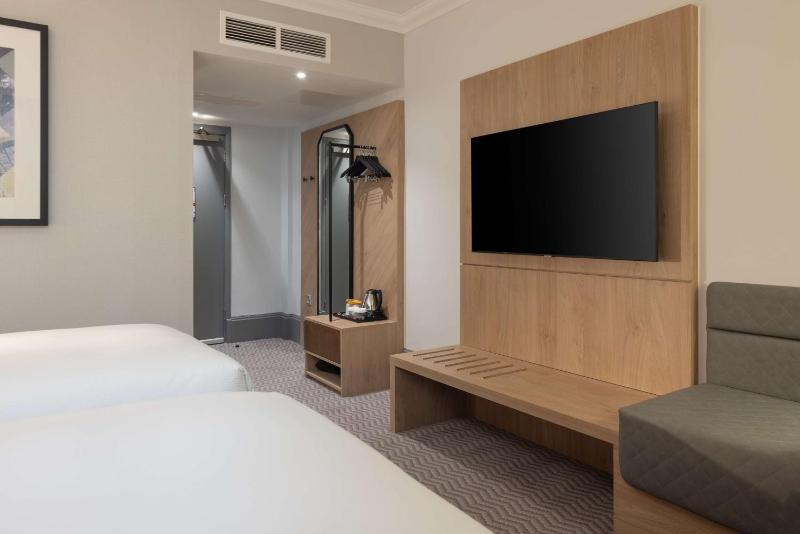 Hilton Nottingham Hotel - image 5