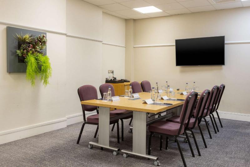 Hilton Nottingham Hotel - image 12