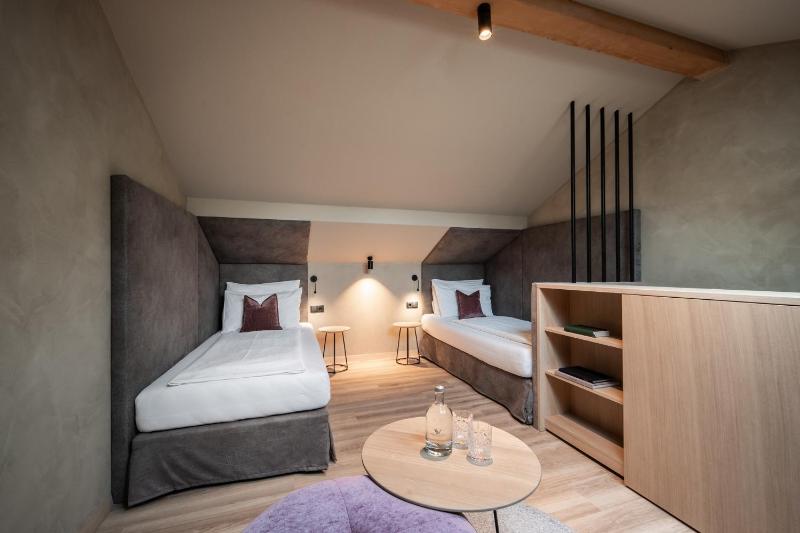 Family Suite with Balcony image 4