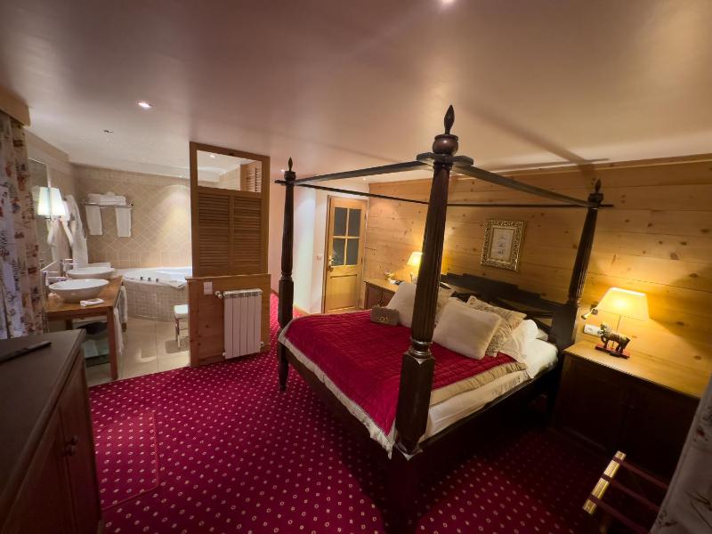 Suite with Terrace image 1