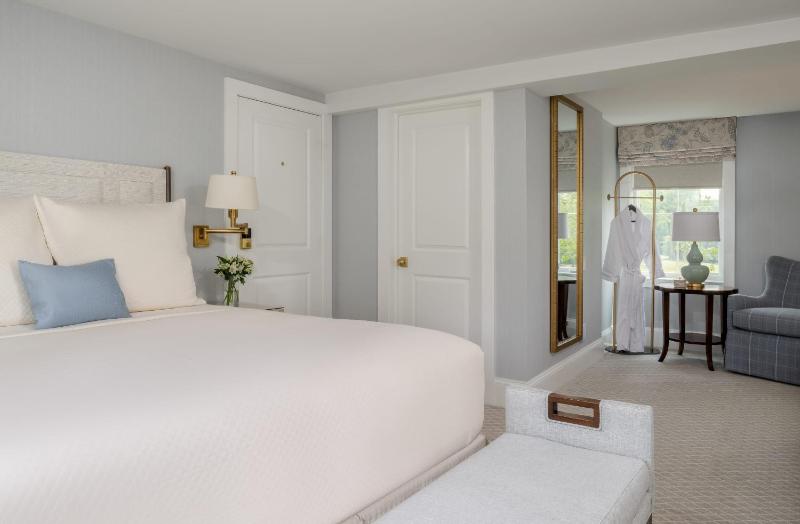 Double Room with Private Bathroom image 1