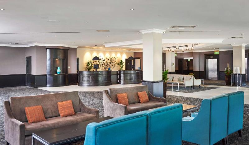 DoubleTree by Hilton Coventry - image 17