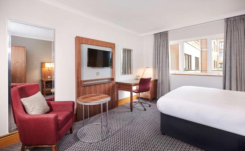 Queen Room - Mobility Access image 4