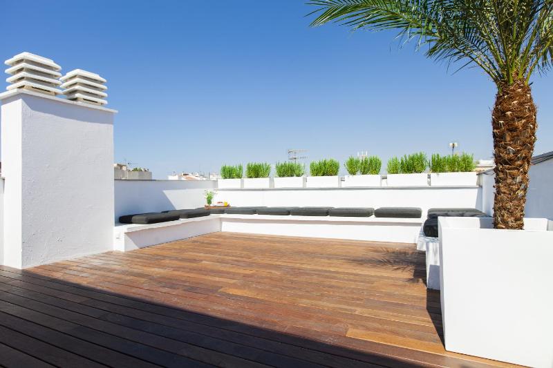 Kare No Apartments by Sitges Group - image 17