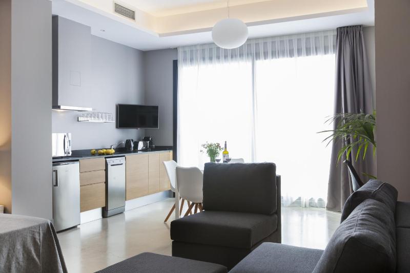 Kare No Apartments by Sitges Group - image 22