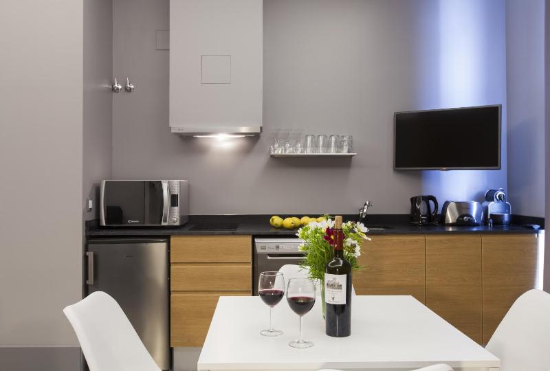 Kare No Apartments by Sitges Group - image 32