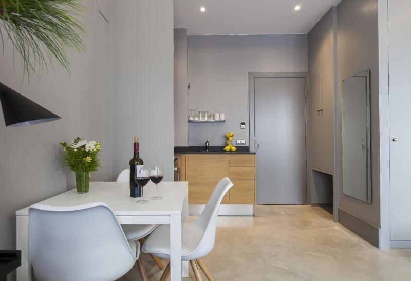 Kare No Apartments by Sitges Group - image 36