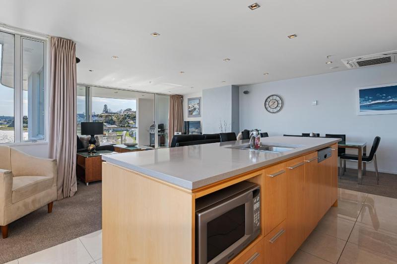 Waimahana Apartment 8 - image 17