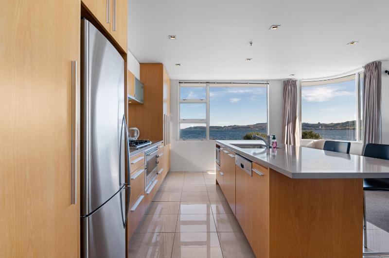 Waimahana Apartment 8 - image 8