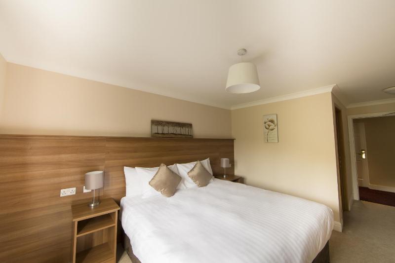 Double Room image 3