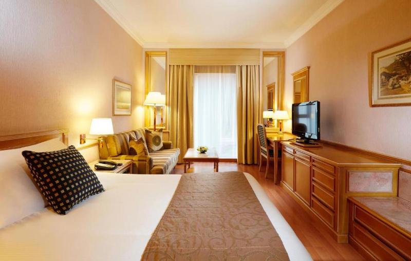 Junior Suite image 3