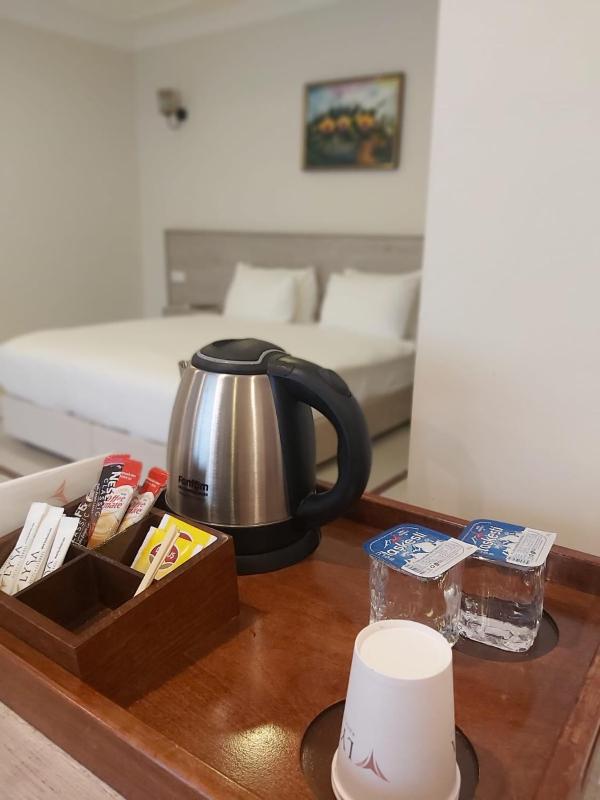 Standard Double Room image 3