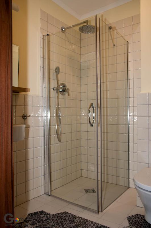 Standard Triple Room image 3