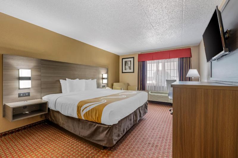 King Room image 1