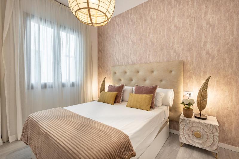 Apartamentos Albaicín Centro Suites 3000 - image 12